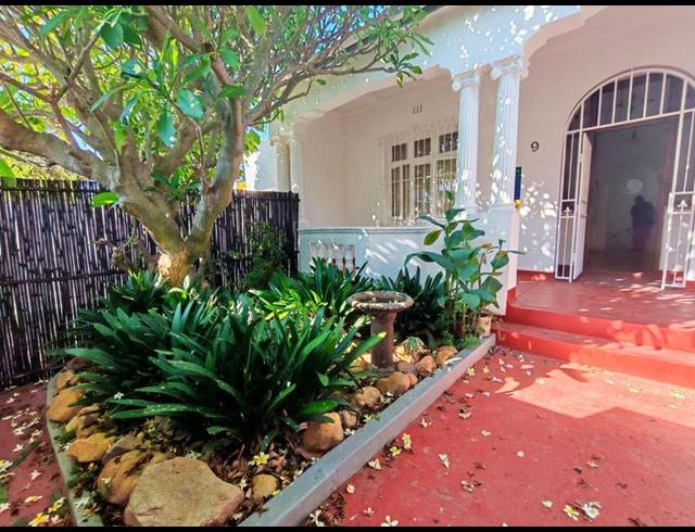 2 BEDROOM PROPERTY TO RENT IN UNIVERSITY ESTATE